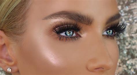 Best makeup for blue eyes. Things To Know About Best makeup for blue eyes. 